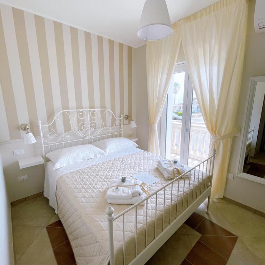 Crialesi Boutique Rooms Falerna Esterno foto