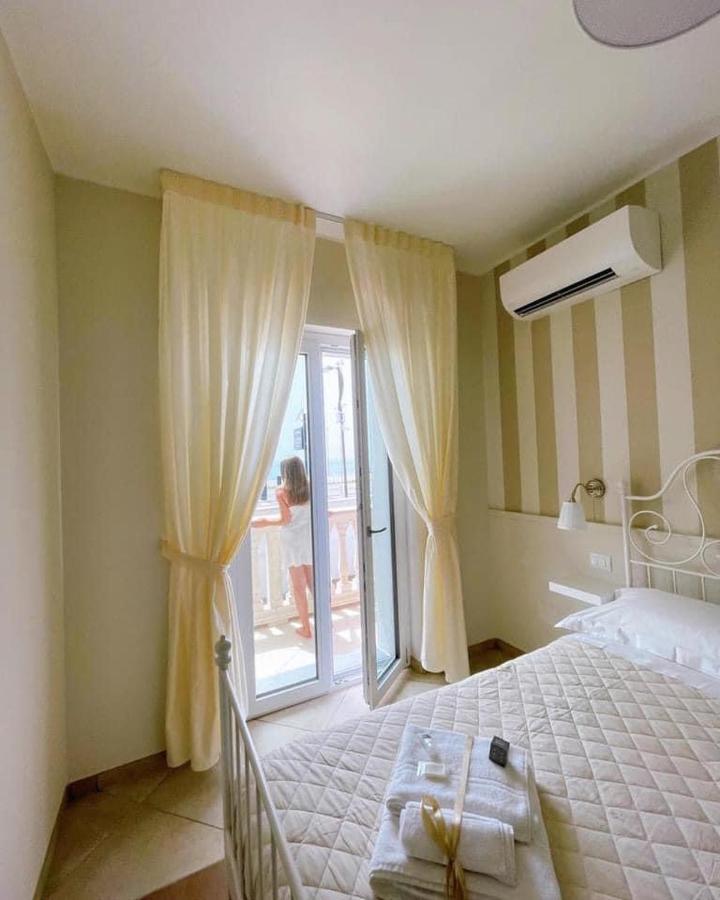 Crialesi Boutique Rooms Falerna Esterno foto
